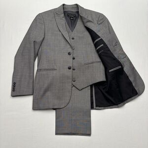 Jos A Bank Gray Wool 3 Piece Suit 38R Slim Fit Travelers Collection Pants 32x30
